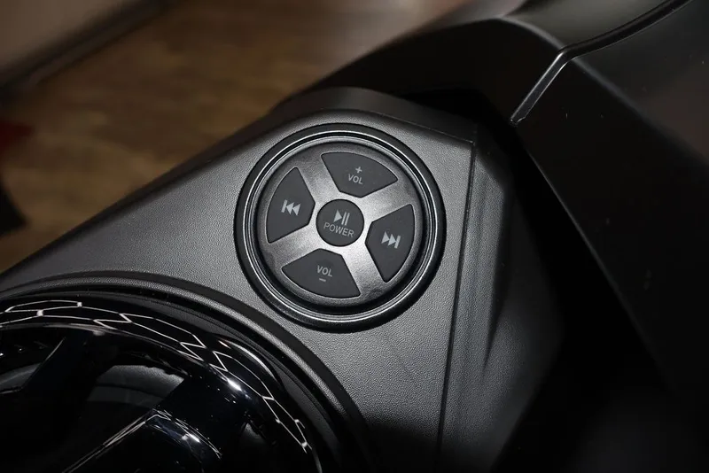 Slide: The Image of Sea-Doo RXP-X 325 2025 - 15