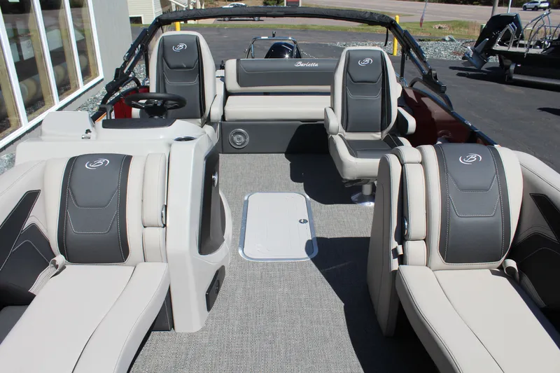 Slide: The Image of Barletta Cabrio22UC 2026 - 15