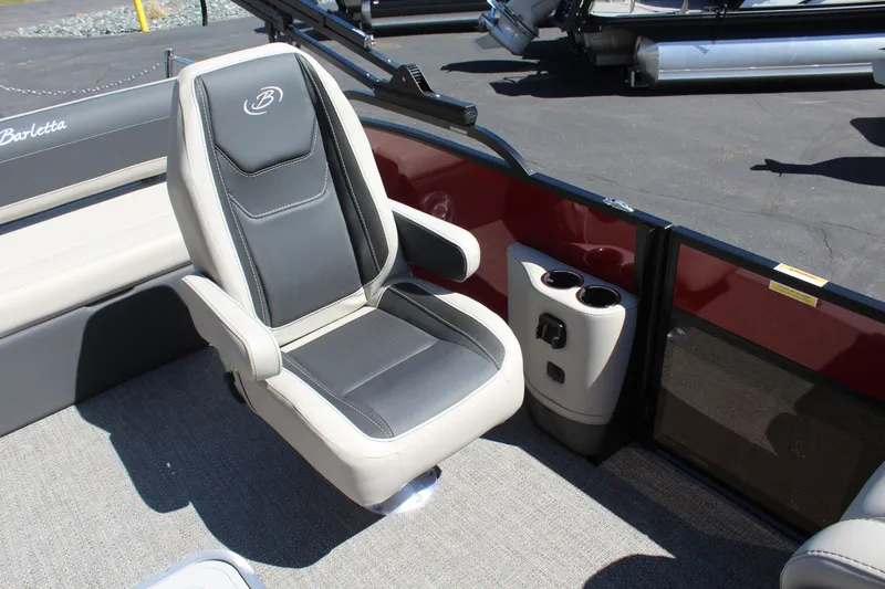 Slide: The Image of Barletta Cabrio22UC 2026 - 16