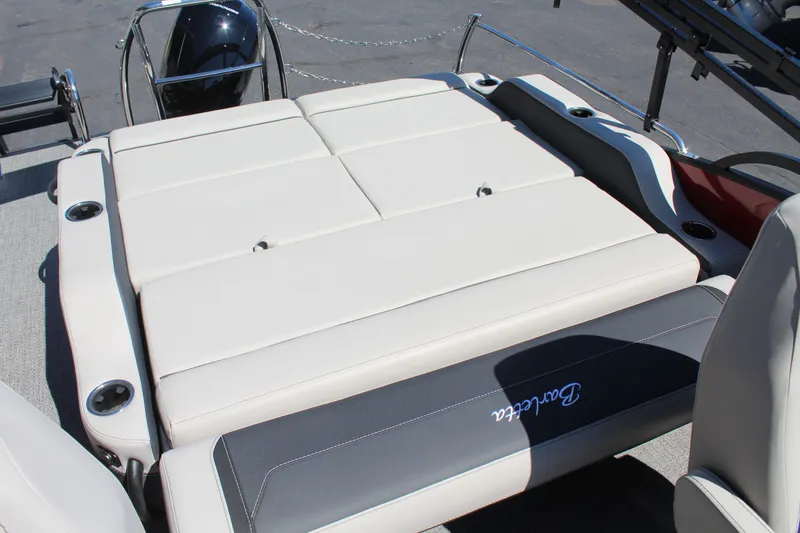 Slide: The Image of Barletta Cabrio22UC 2026 - 19