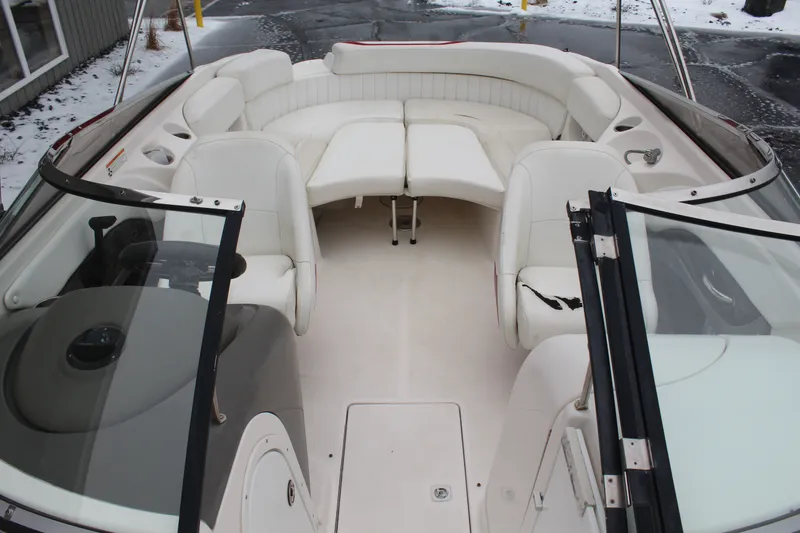 Slide: The Image of Regal 2400 Bowrider 2007 - 15