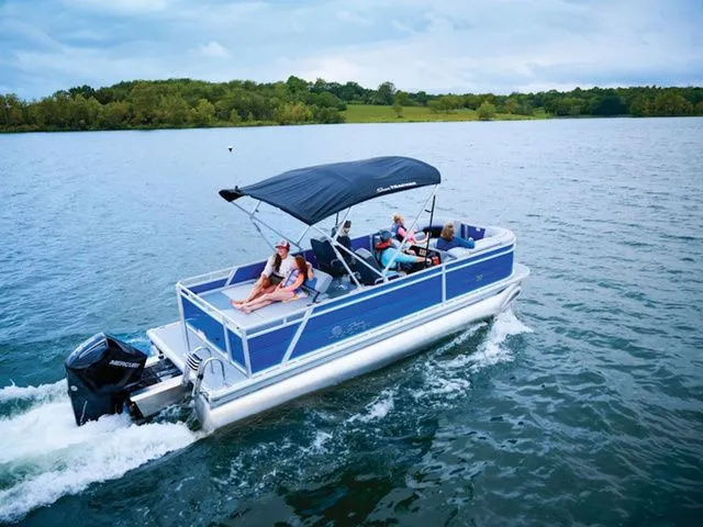 Slide: The Image of Sun Tracker Party Barge 22 RF XP3 2026 - 24