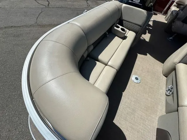 Slide: The Image of Sun Tracker Party Barge 22 DLX 2023 - 24