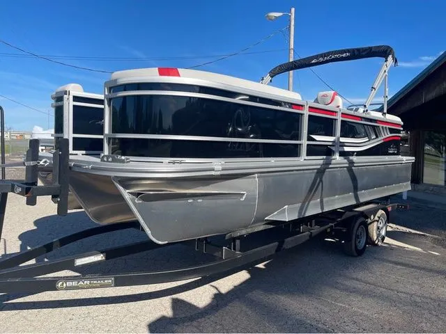 The Image of SunCatcher Select 322RC 2026 - 1