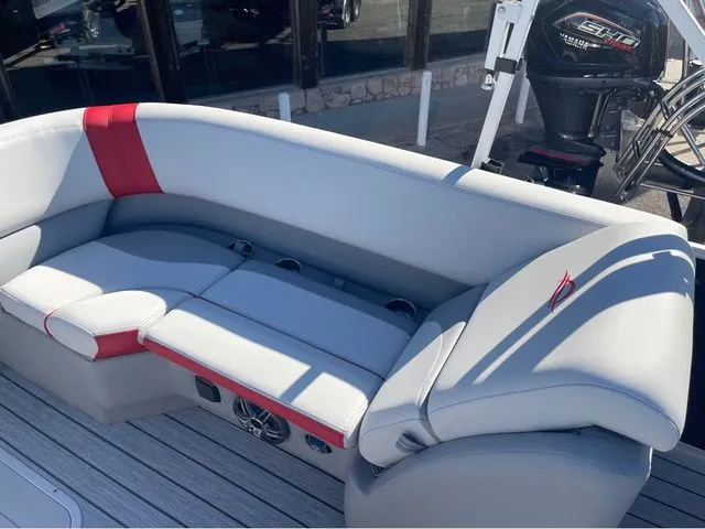 Slide: The Image of SunCatcher Select 322RC 2026 - 9