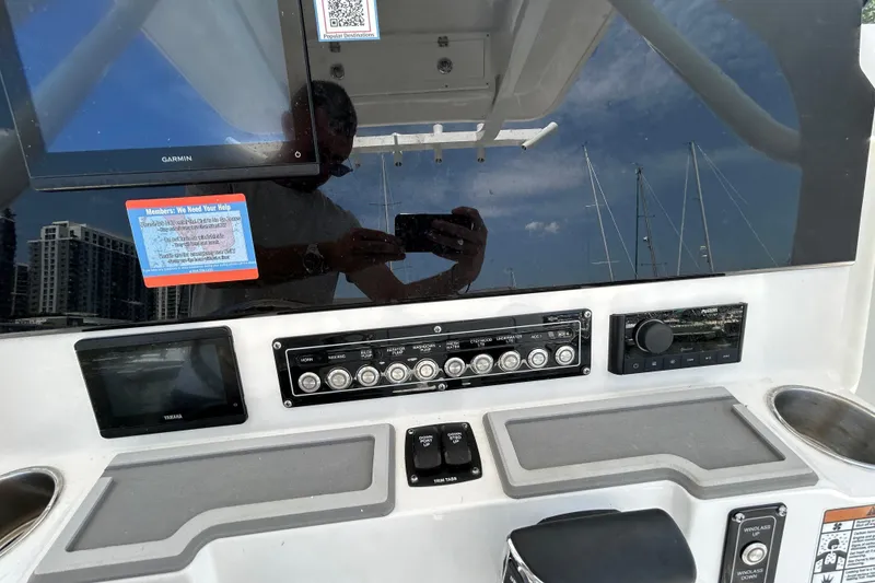 Slide: The Image of Control panel of 2025 Sea Fox 248 Commander boat with navigation equipment. - 15