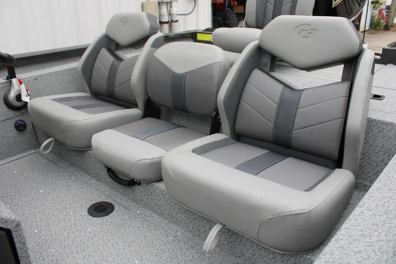 Slide: The Image of 2025 G3 Sportsman 1810 boat seats, featuring sleek gray upholstery and ergonomic design. - 11