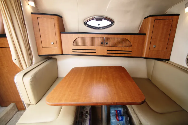 Slide: The Image of 51 Dinette - 51