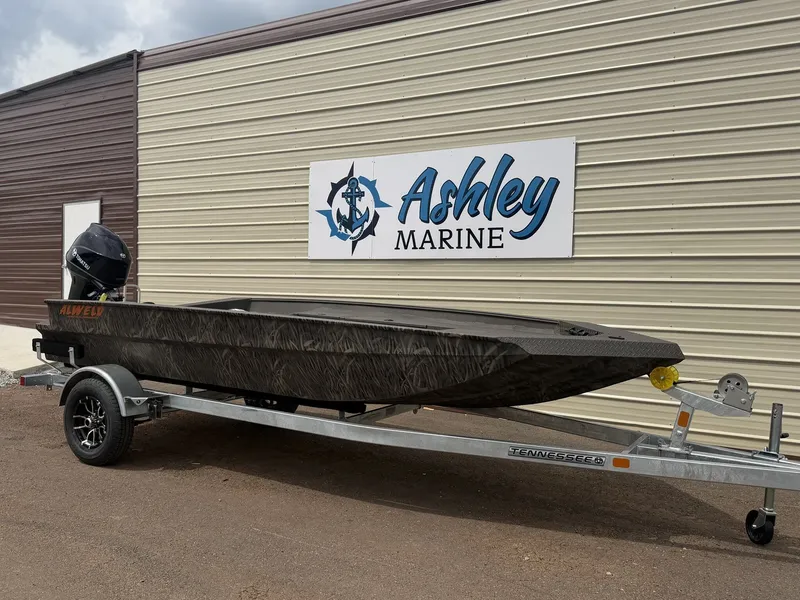 Slide: The Image of Alweld 756 INVADER 2026 - 2