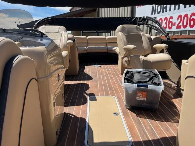 Slide: The Image of South Bay 5235RS 2017 - 10