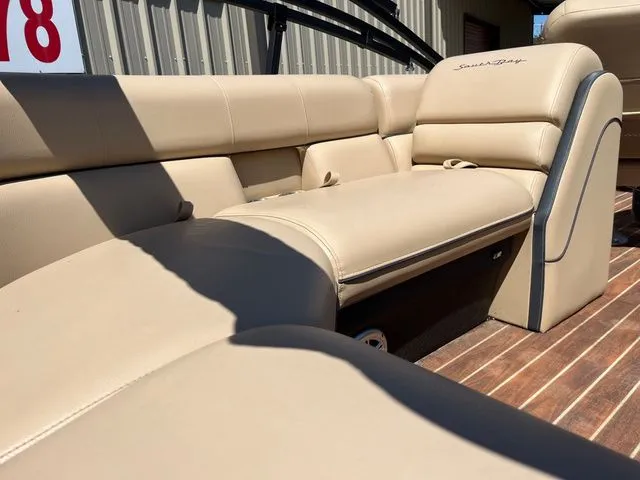 Slide: The Image of South Bay 5235RS 2017 - 16