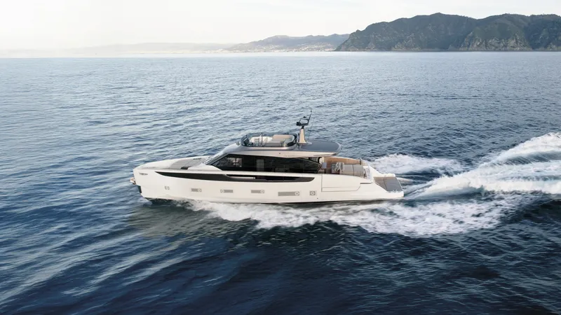 The Image of Azimut SEADECK 7 - 0