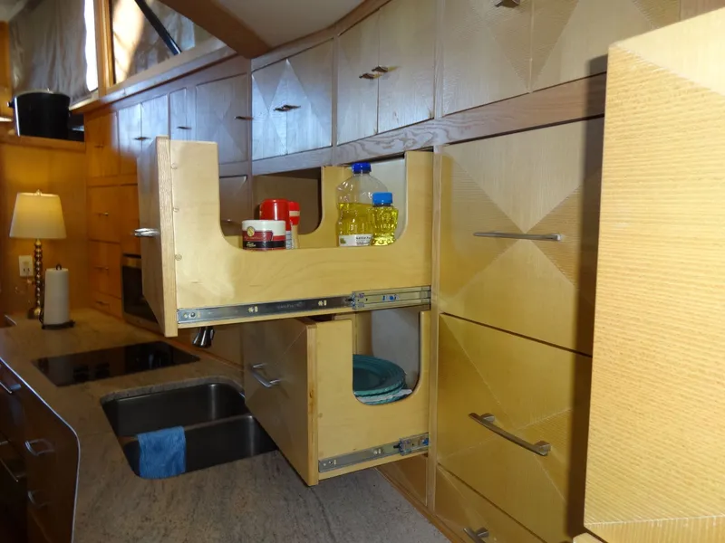 Slide: The Image of President 545 1996 - 51