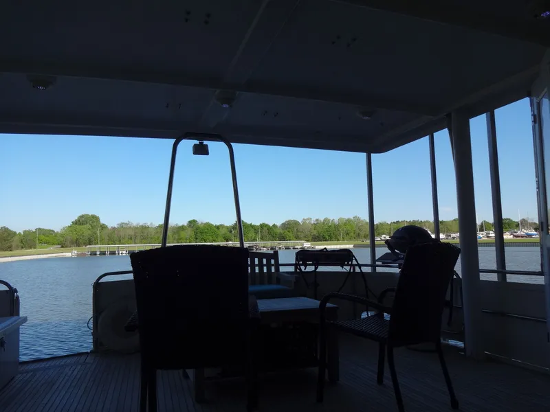 Slide: The Image of President 545 1996 - 82