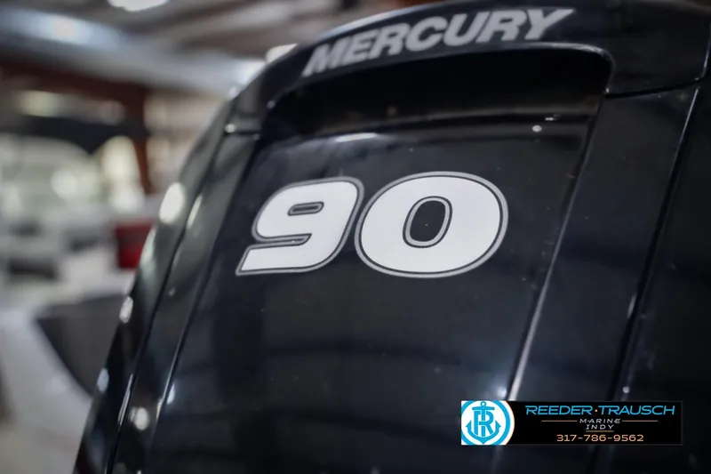 Slide: The Image of Mercury 90 horsepower engine on a 2014 Crestliner 1650 Fish Hawk SE boat. - 49