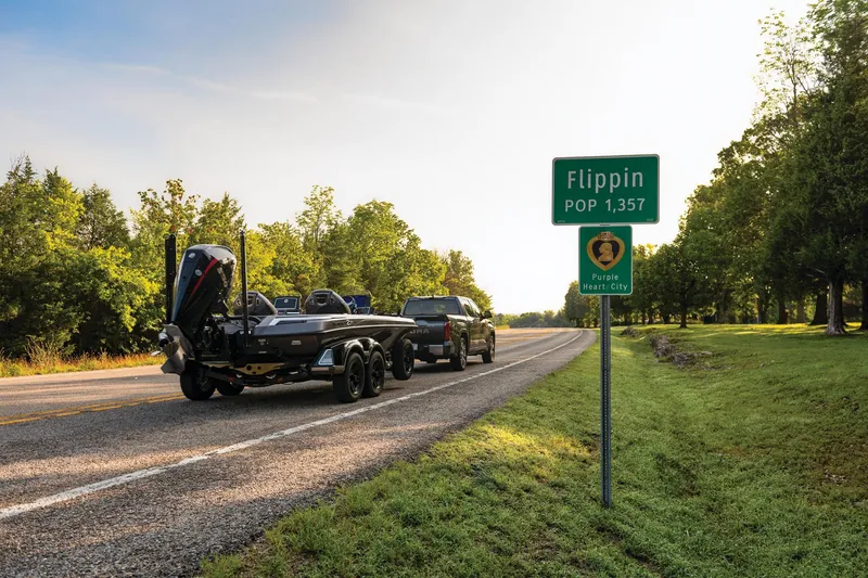 Slide: The Image of Ranger Z521R 2026 - 97