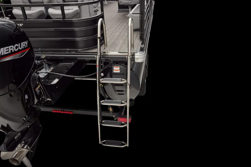 Slide: The Image of Ranger 220FC 2026 - 51