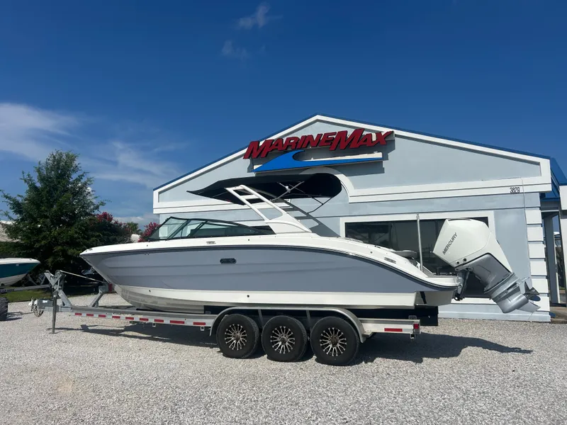 Slide: The Image of Sea Ray 270SD-OB 2027 on a trailer in front of a MarineMax building. - 5