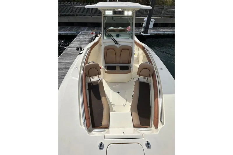 Slide: The Image of Scout 255 LXF 2017 - 19