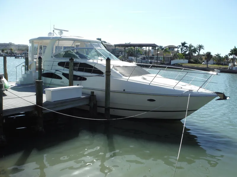 Slide: The Image of Cruisers 455 Express Motoryacht 2005 - 60