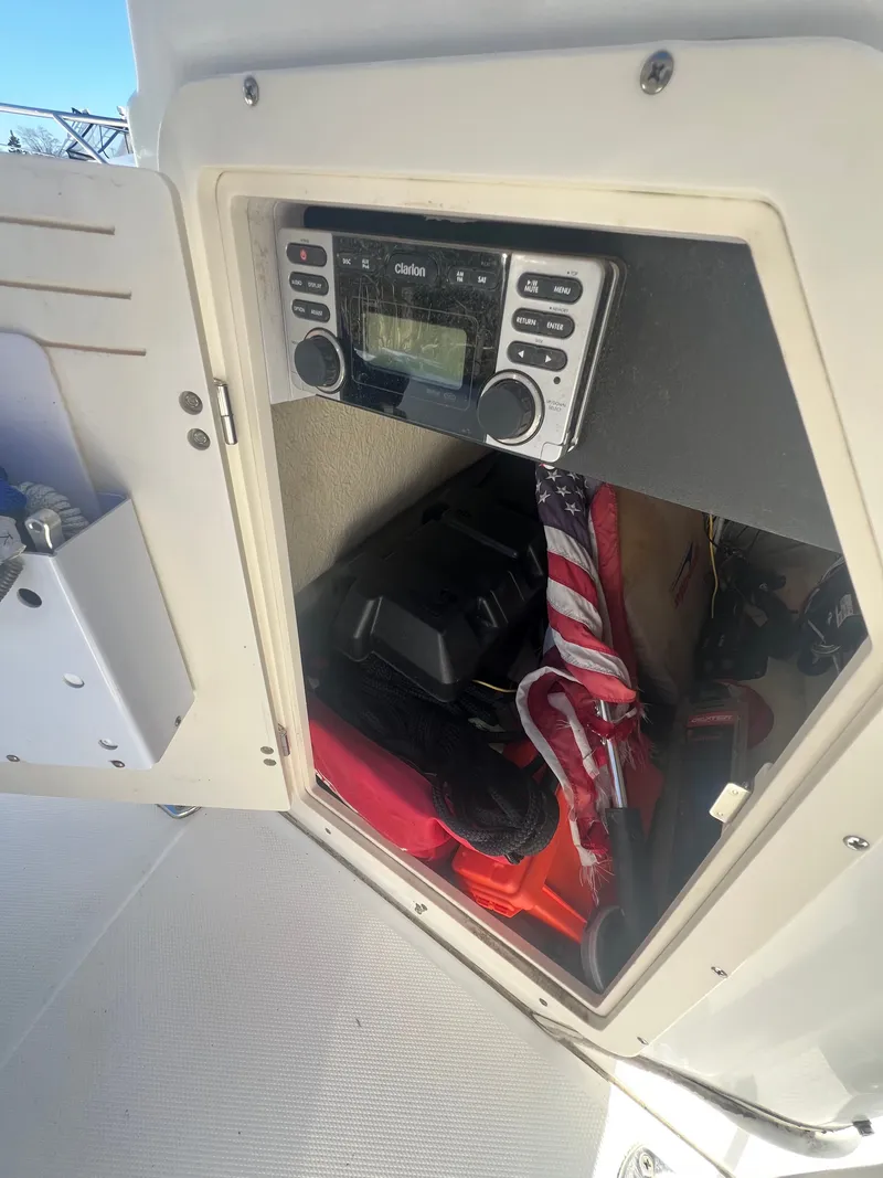 Slide: The Image of Boston Whaler 190 Montauk 2011 - 4