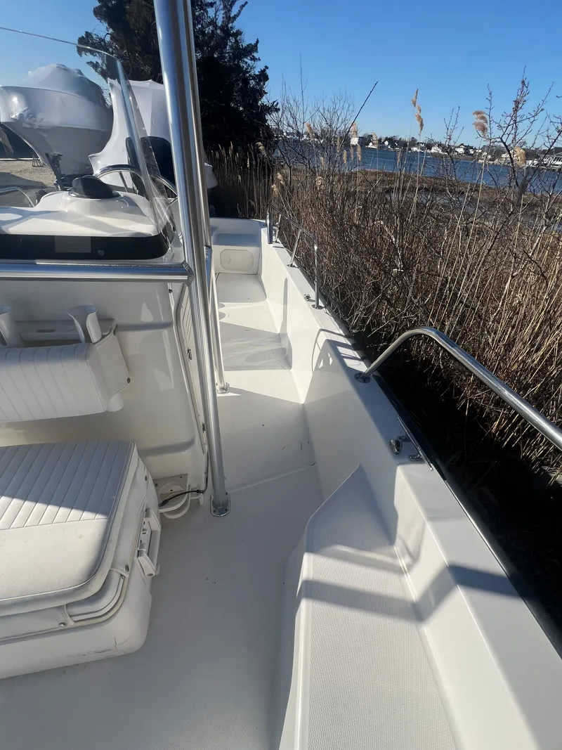 Slide: The Image of Boston Whaler 190 Montauk 2011 - 7