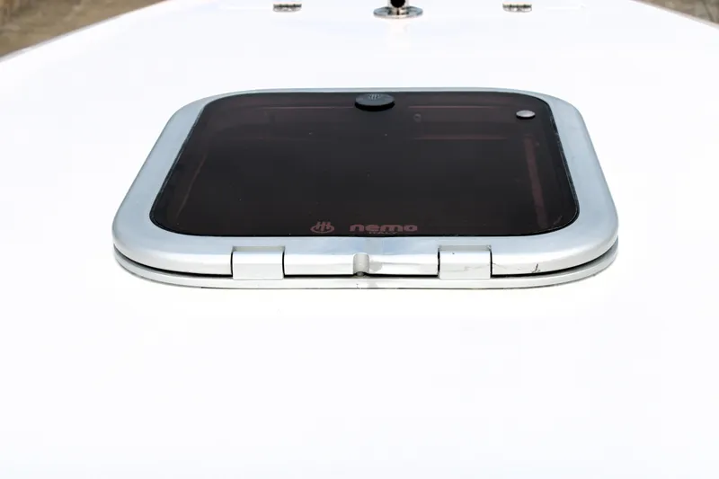 Slide: The Image of Hatch on 2007 Renegade 29CC boat, featuring a sleek, modern design. - 39