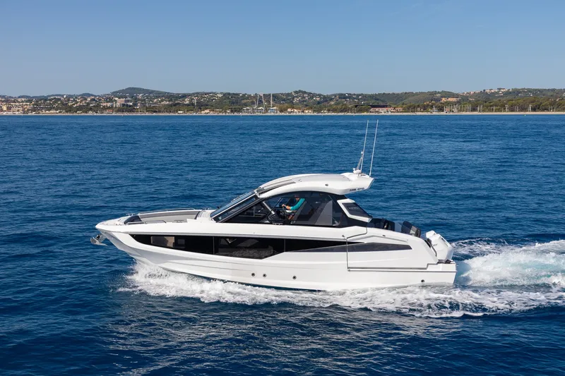 Slide: The Image of Galeon 335 GTO 2027 - 0