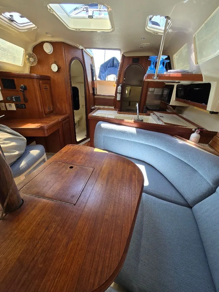 Slide: The Image of Hunter 336 1995 - 15