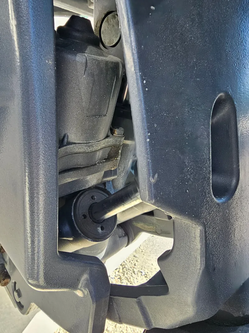 Slide: The Image of Robalo R265 Walkaround 2006 - 52