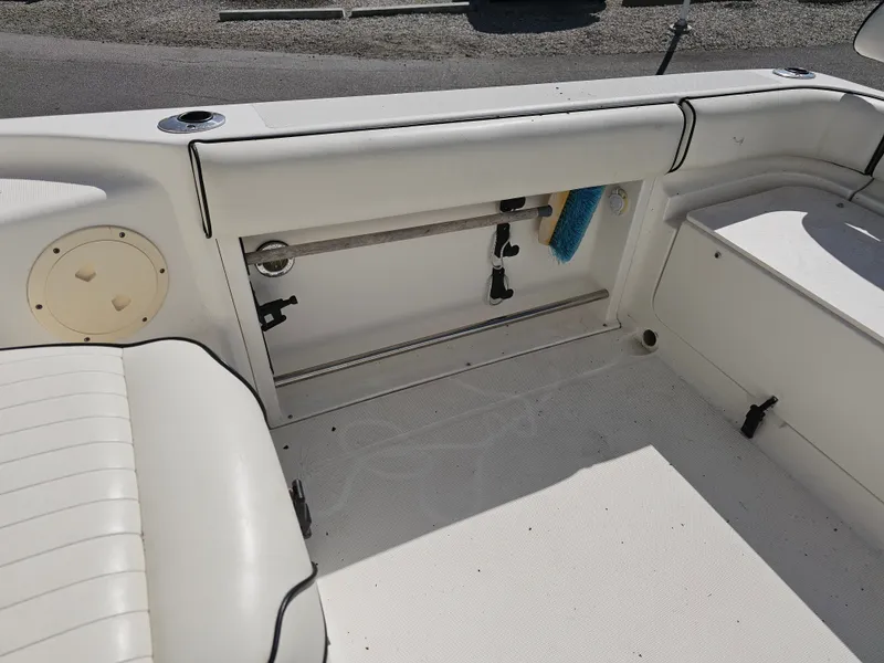 Slide: The Image of Interior of a 2006 Robalo R265 Walkaround boat. - 9