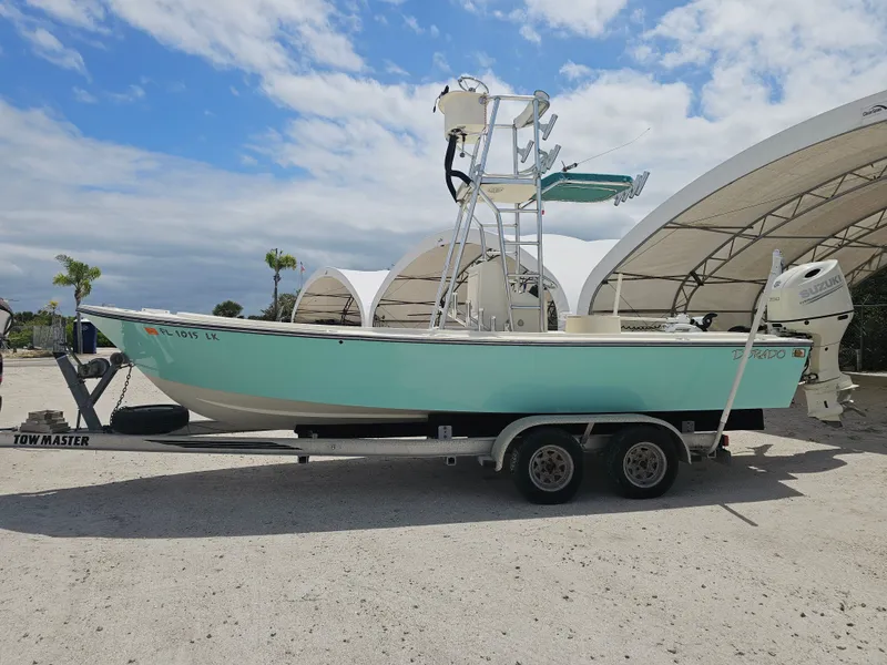 The Image of 2000 Dorado 23 boat on trailer, Suzuki engine. - 0