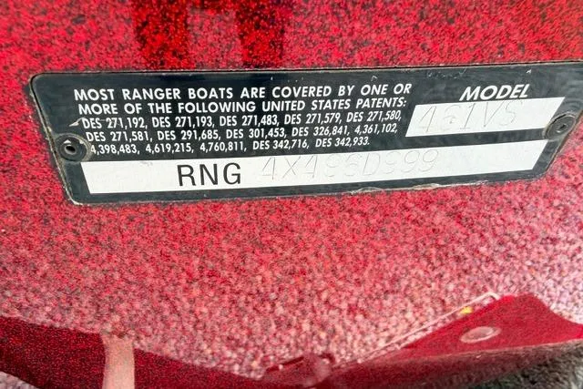 Slide: The Image of Label on 1999 Ranger 461VS boat displaying patent information and model details. - 5