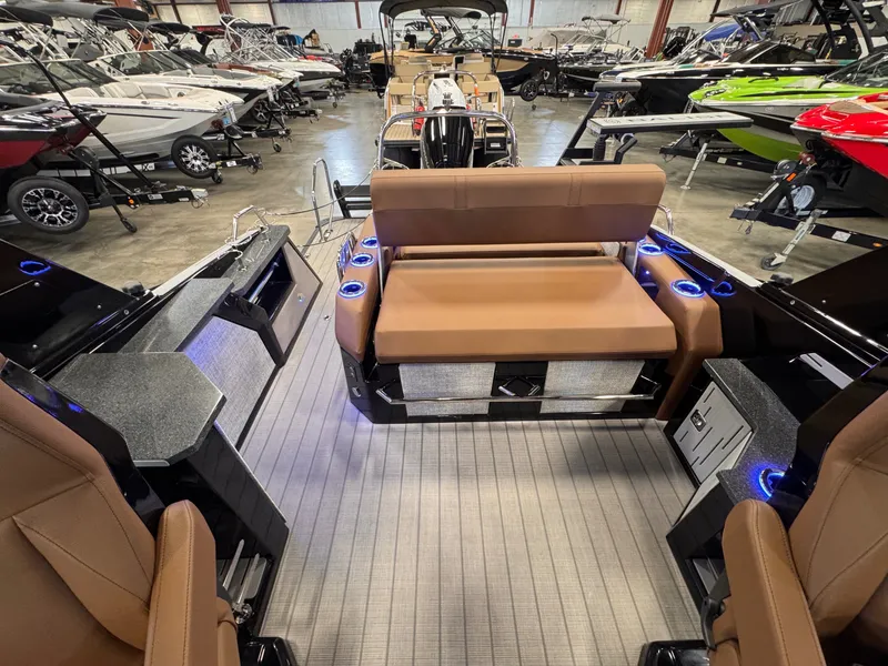 Slide: The Image of Balise HELIX 26L 2025 - 16