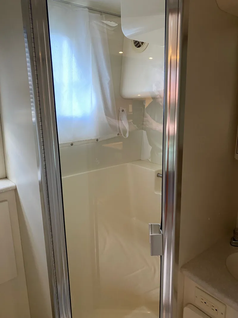 Slide: The Image of Shower in Silverton 330 boat, year 2002. - 23