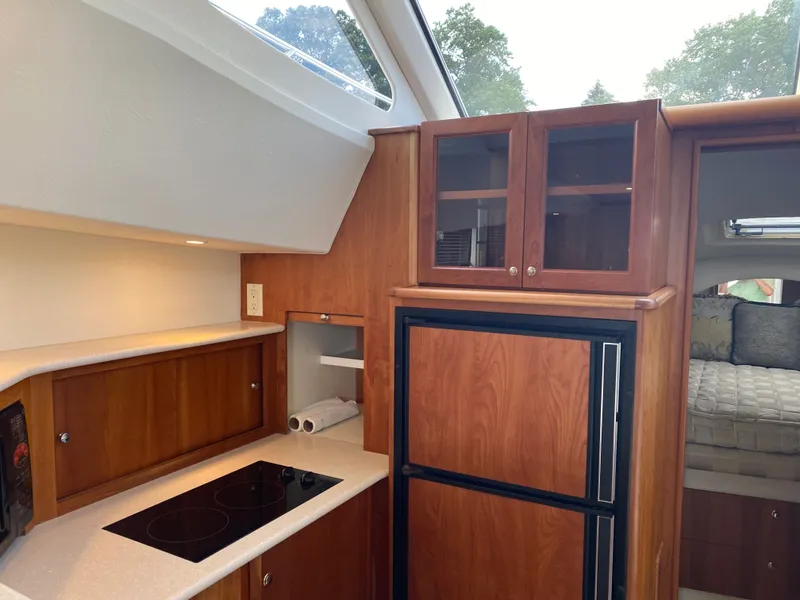 Slide: The Image of Silverton 330 Silverton 2002 - 12