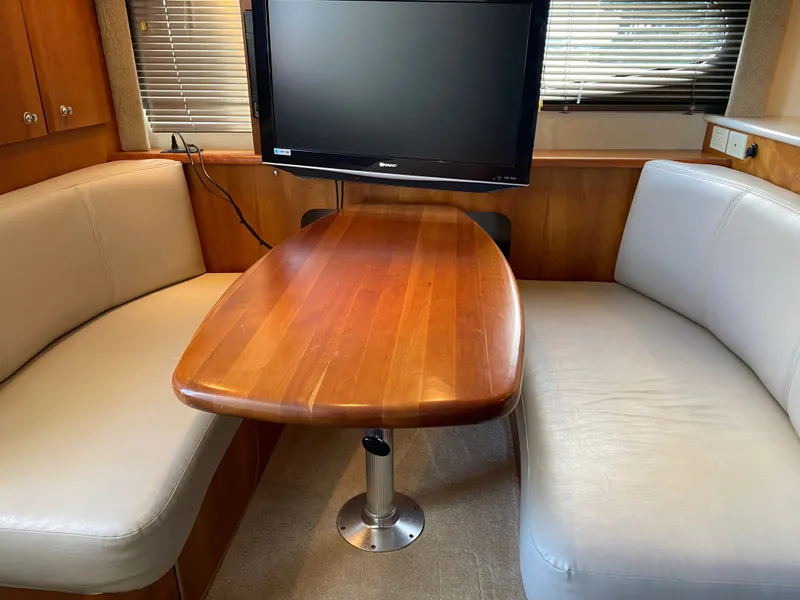 Slide: The Image of Silverton 330 Silverton 2002 - 19