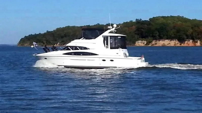 The Image of Carver Yachts 444 Cockpit Motor Yacht 2003 - 0