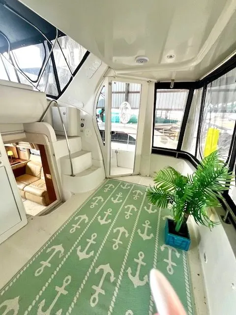 Slide: The Image of Carver Yachts 444 Cockpit Motor Yacht 2003 - 15