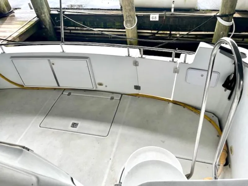 Slide: The Image of Carver Yachts 444 Cockpit Motor Yacht 2003 - 17