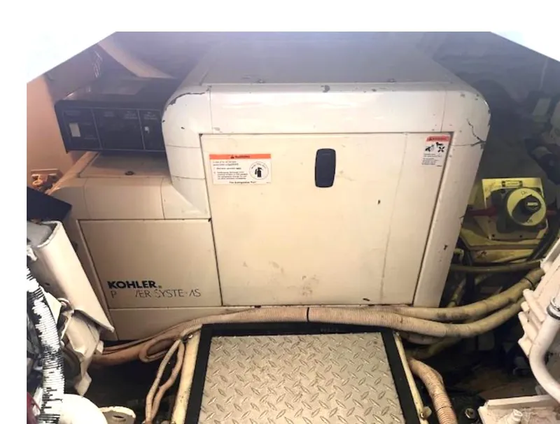 Slide: The Image of Carver Yachts 444 Cockpit Motor Yacht 2003 - 37