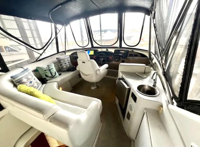 Slide: The Image of Carver Yachts 444 Cockpit Motor Yacht 2003 - 8