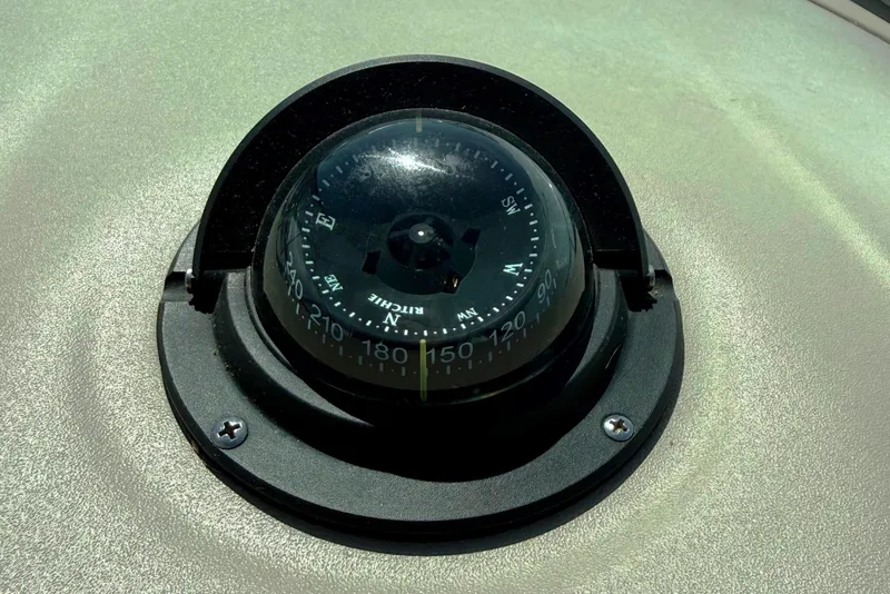 Slide: The Image of Ritchie Compass - 18