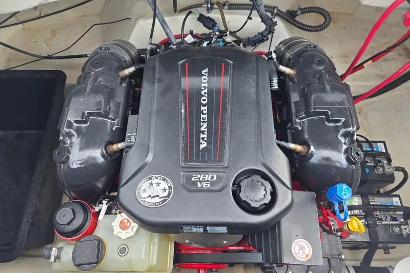 Slide: The Image of Volvo Penta 280 V6 engine in 2016 Rinker 236 Captiva Cuddy boat. - 17