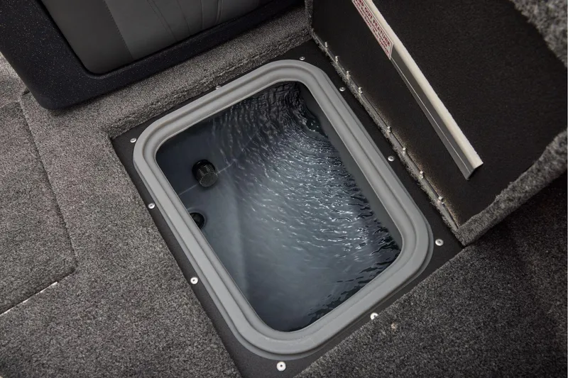 Slide: The Image of Tracker Targa V-18 WT 2026 - 39