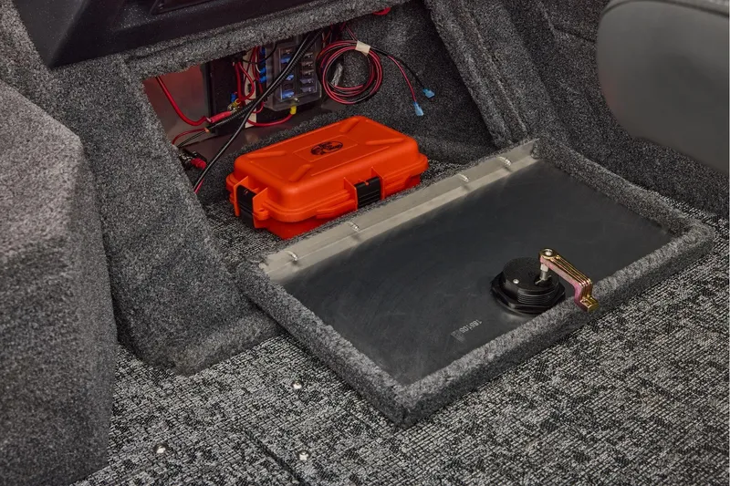 Slide: The Image of Tracker Targa V-18 WT 2026 - 52