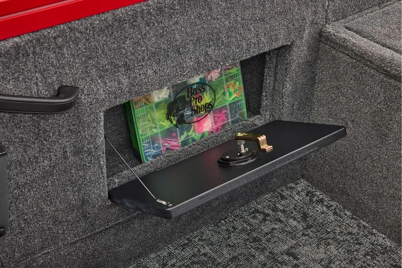 Slide: The Image of Tracker Targa V-18 WT 2026 - 62