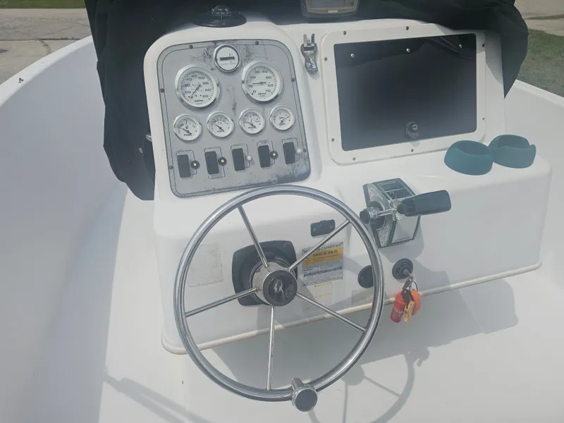 Slide: The Image of Pro-Line 200 Sportsman 1999 - 6