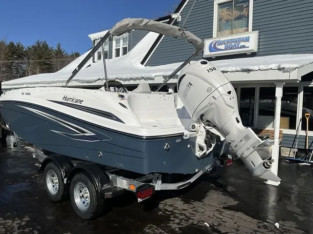 Slide: The Image of Hurricane SunDeck Sport 192 RL OB 2026 - 2