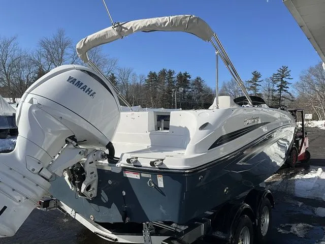 Slide: The Image of Hurricane SunDeck Sport 192 RL OB 2026 - 4